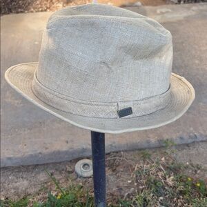 Dobbs Hat 7 1/2- 7 3/4 vintage linen logo side
